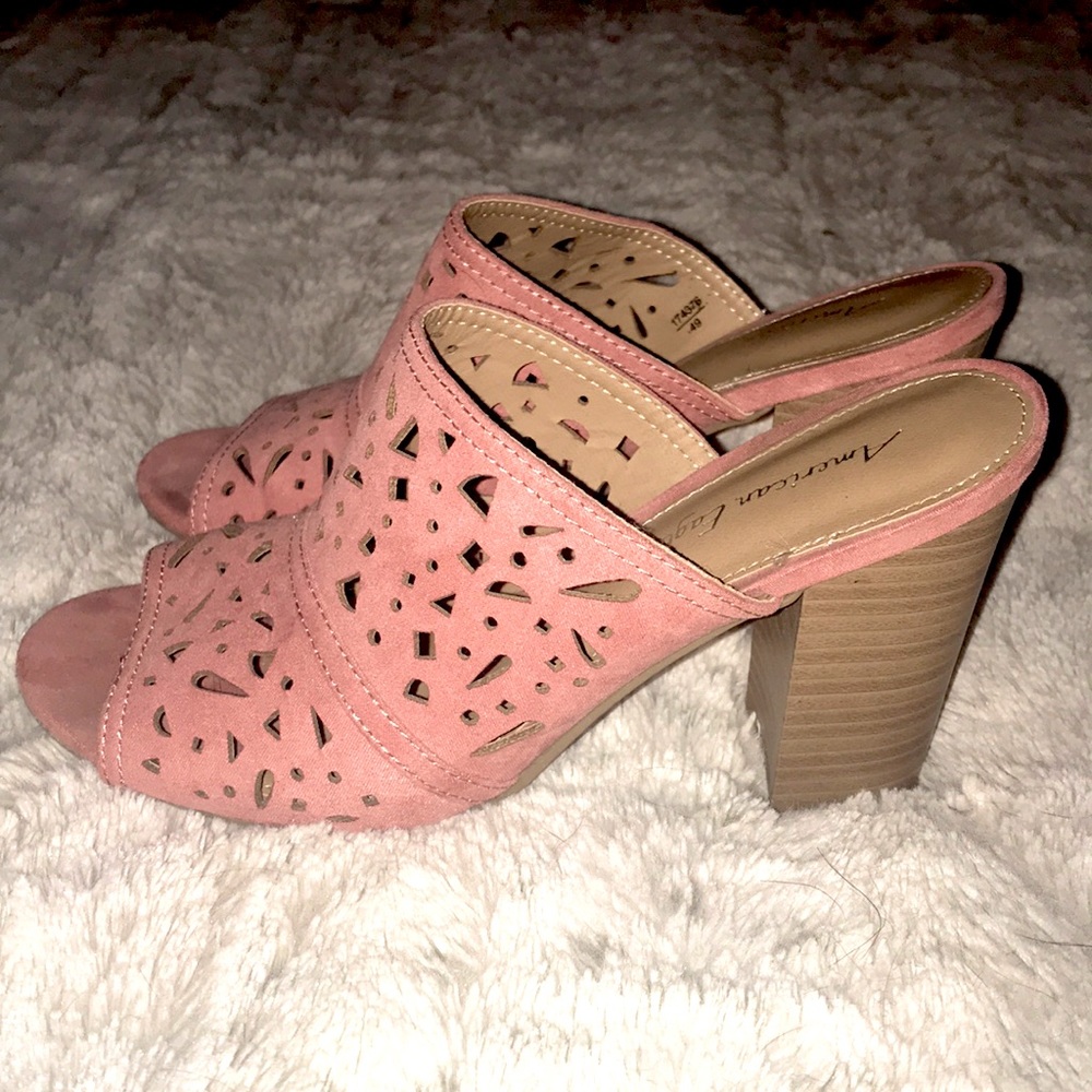 American Eagle block heel